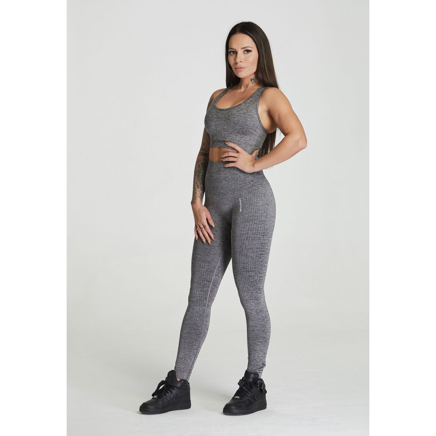Carpatree Woman's Seamless Leggings Model One