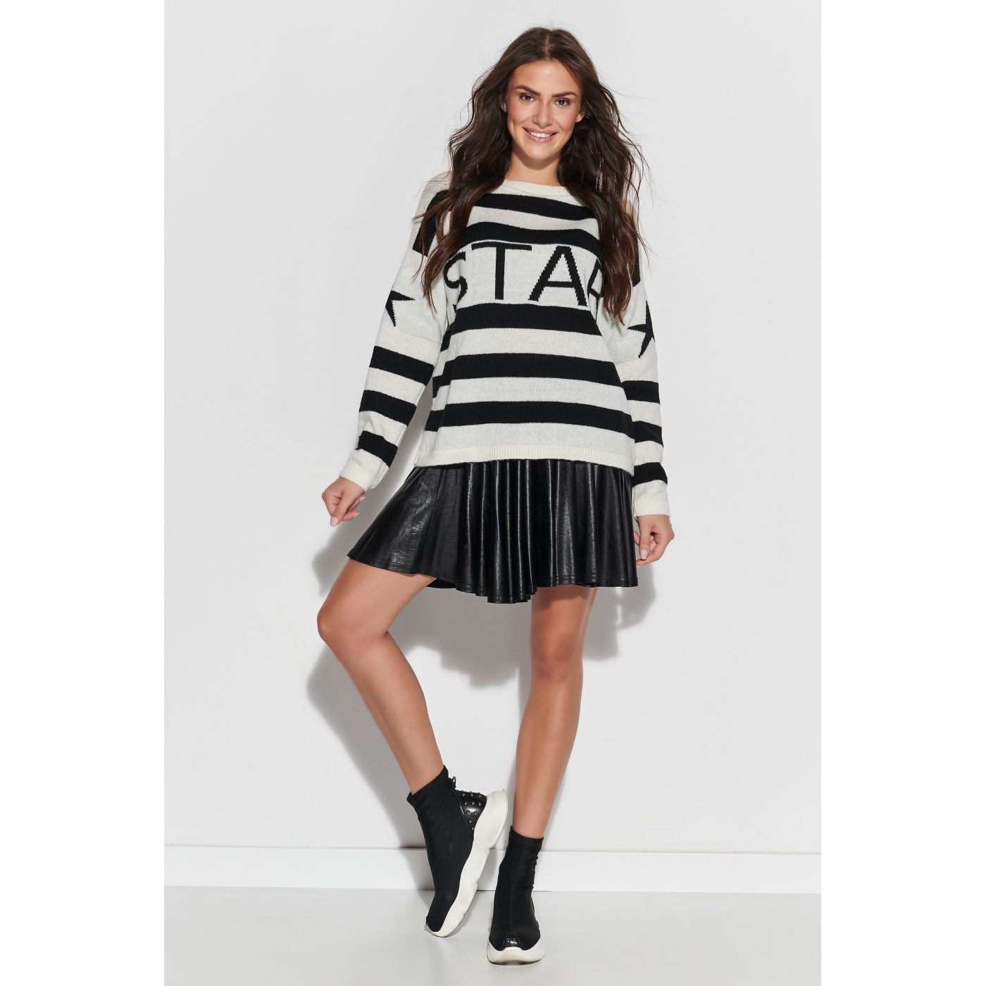 Numinou Woman's Sweater S79 White/Black