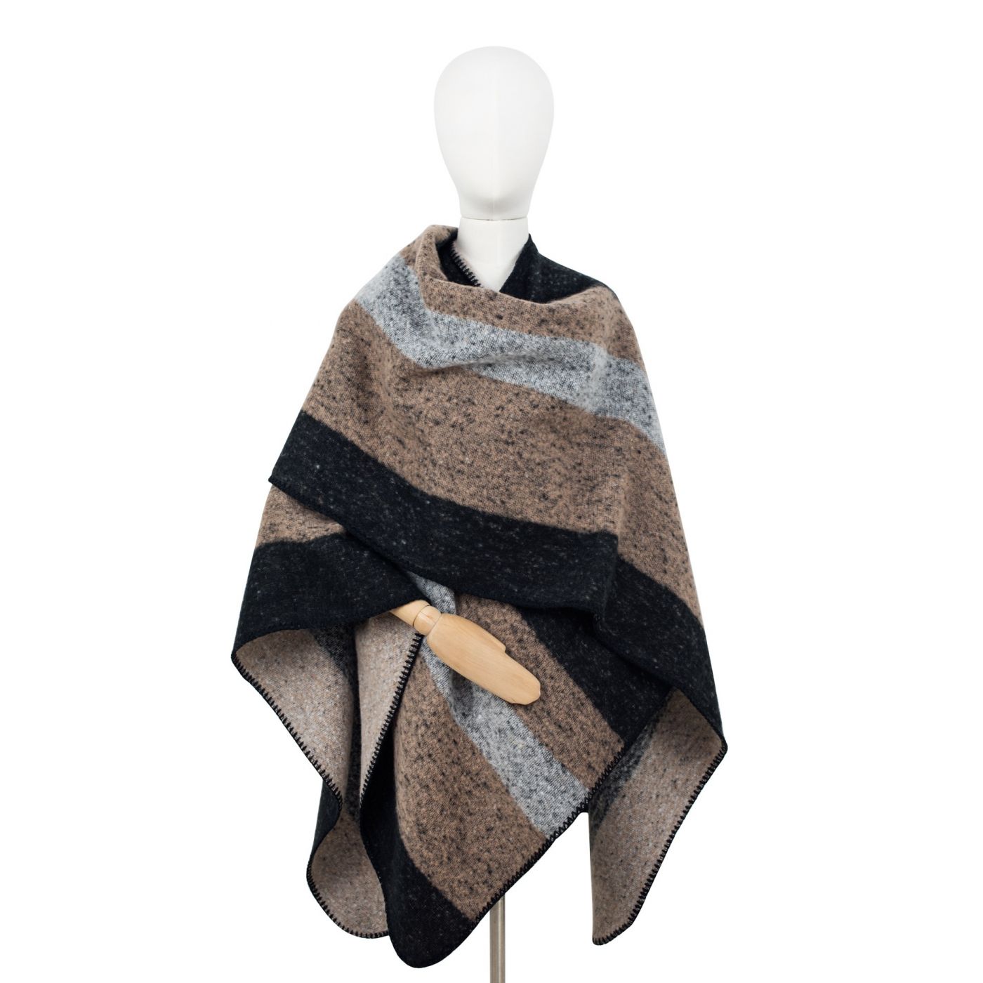 Art Of Polo Woman's Poncho sz19583