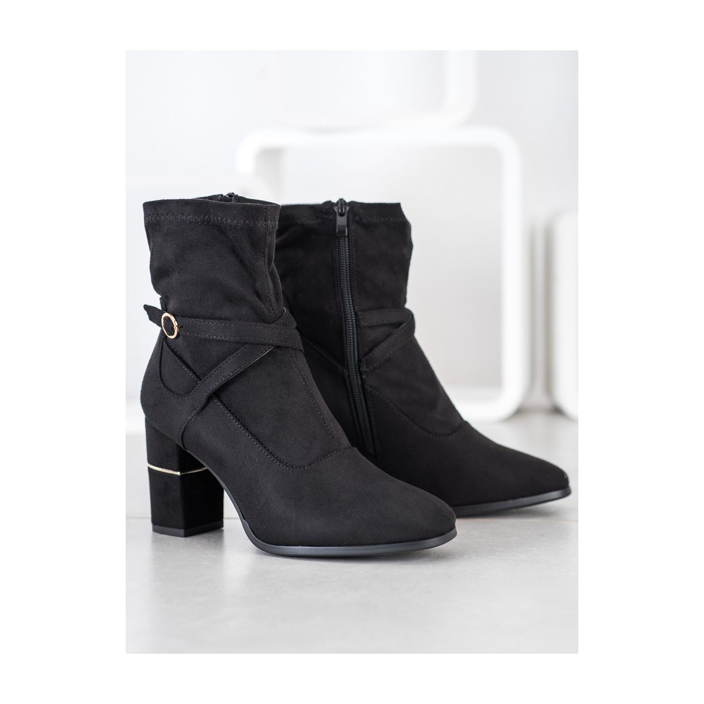 GOODIN BOOTIES WITH GOLD INSERT