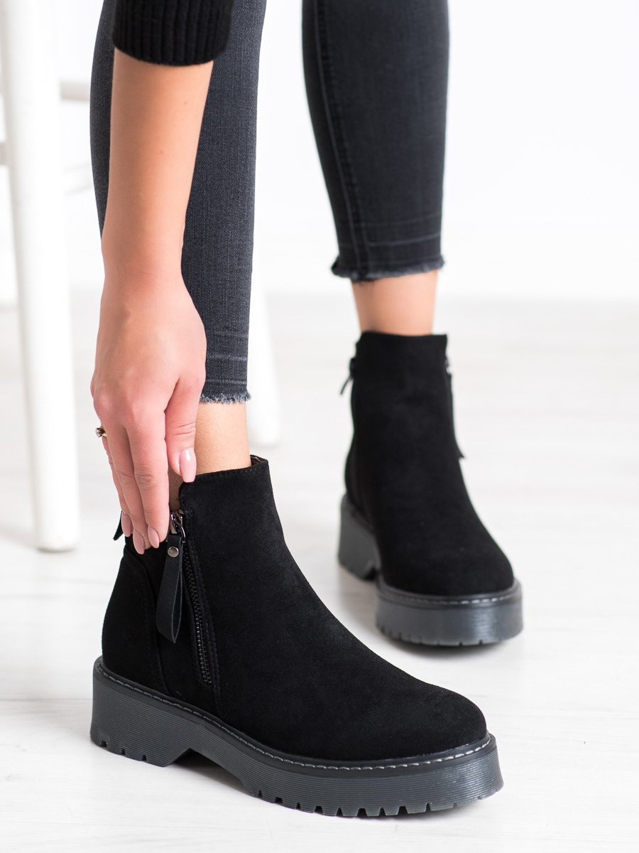 J. STAR SUEDE BOOTIES ON THE PLATFORM