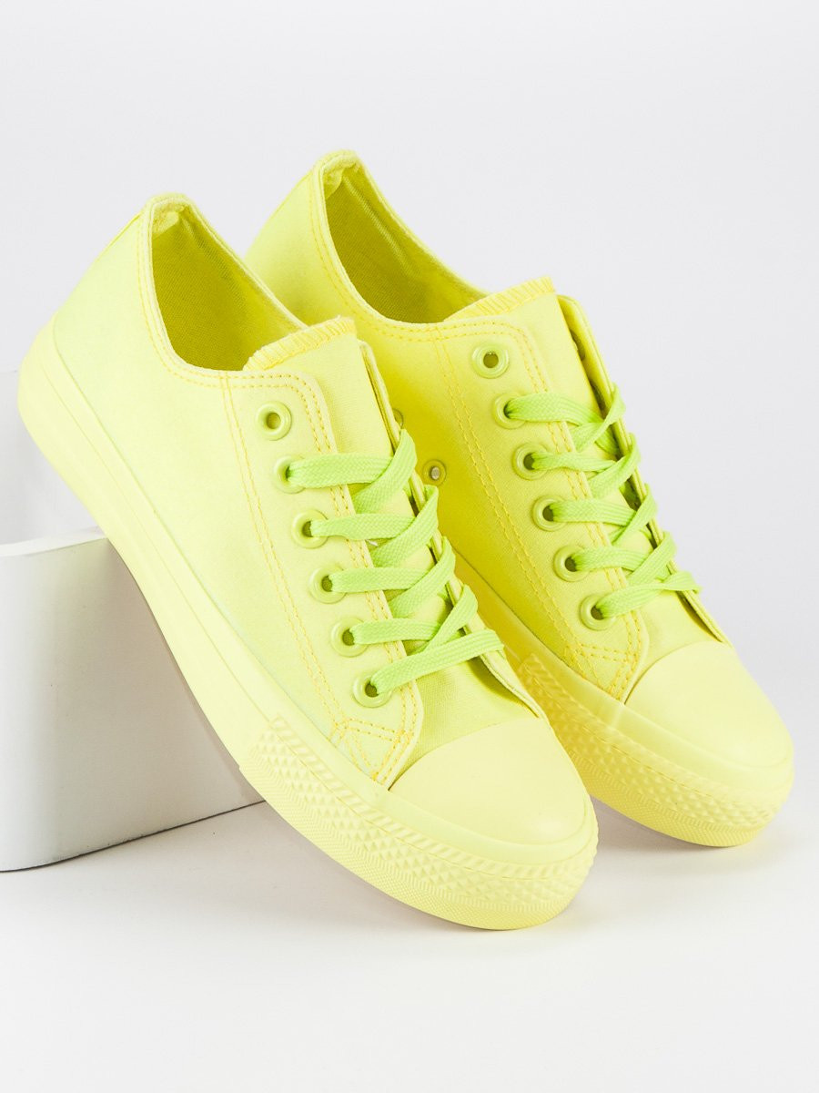YELLOW SNEAKERS WITH LACES
