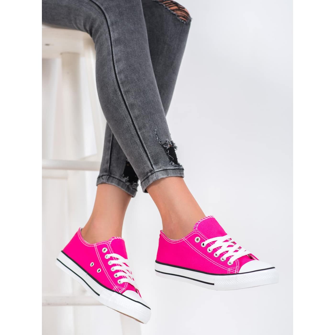 J. STAR CLASSIC FUCHSIA SNEAKERS