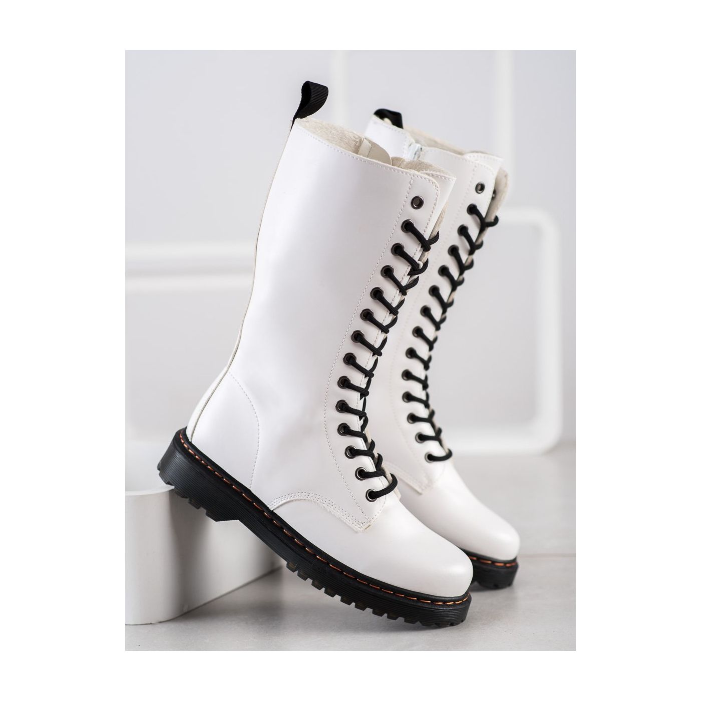 SHELOVET TALL WHITE GLAZES