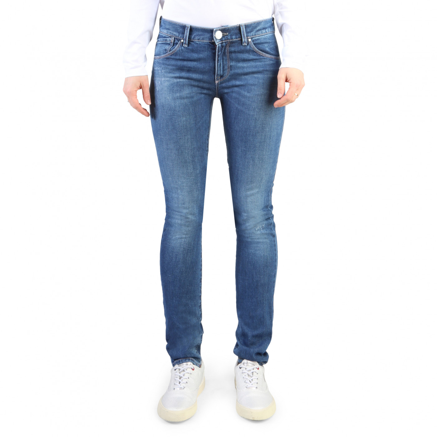 Armani Jeans C5J23_5