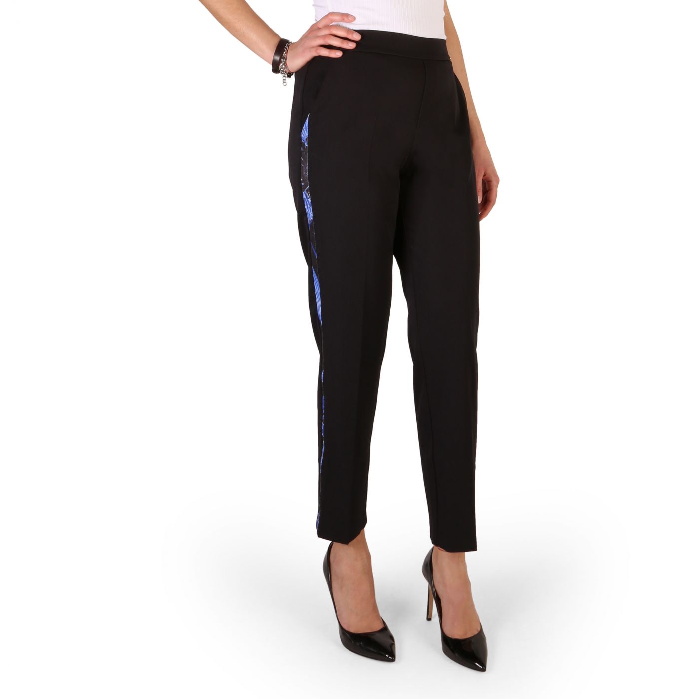 Guess 82G107_8595