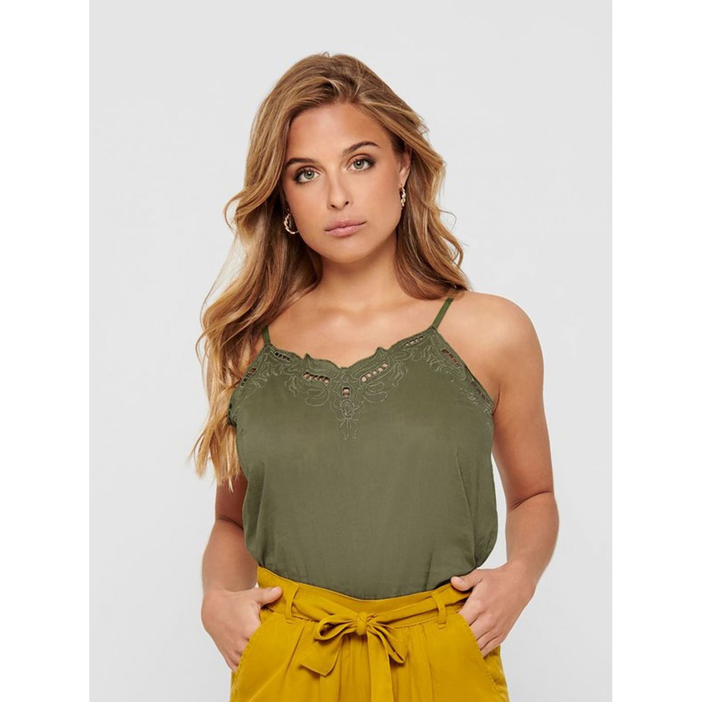 Green tank top with ONLY Sixty lace