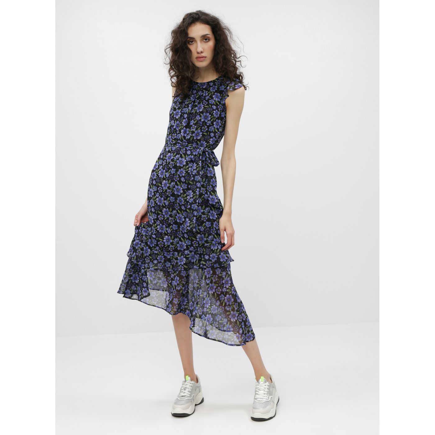 Black-blue floral maxi dress by Dorothy Perkins