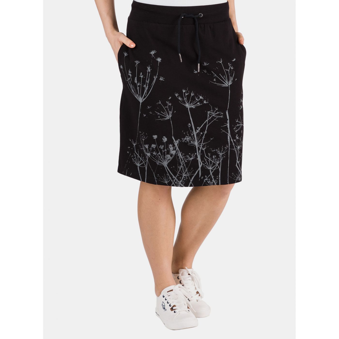 Black skirt with SAM 73 print