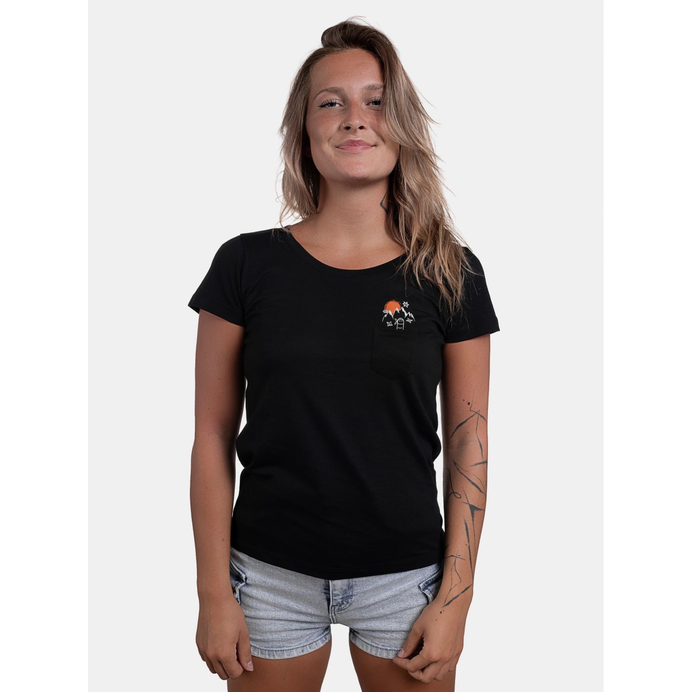 Black Women's T-Shirt ZOOT Original Ninja