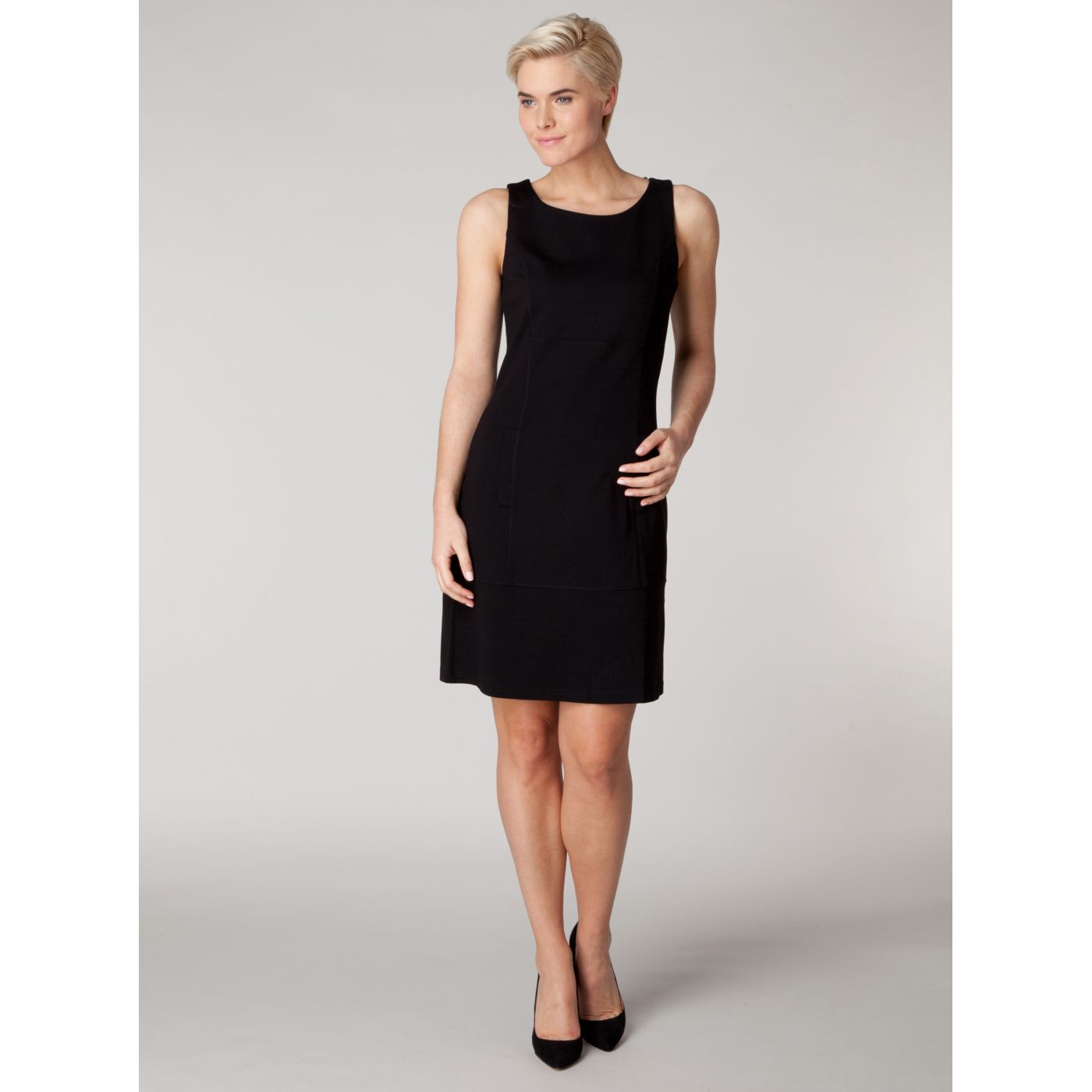Black Sleeveless Dress Yest