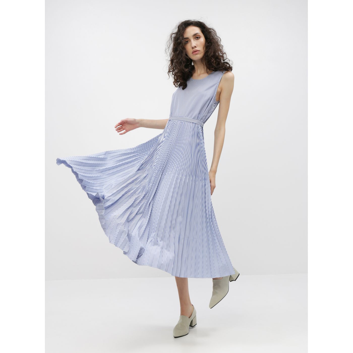 Blue striped maxi dress with pleated Tommy Hilfiger Daisy skirt