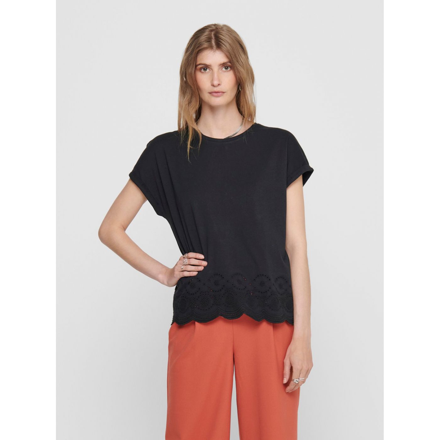 Black T-shirt ONLY Cosma