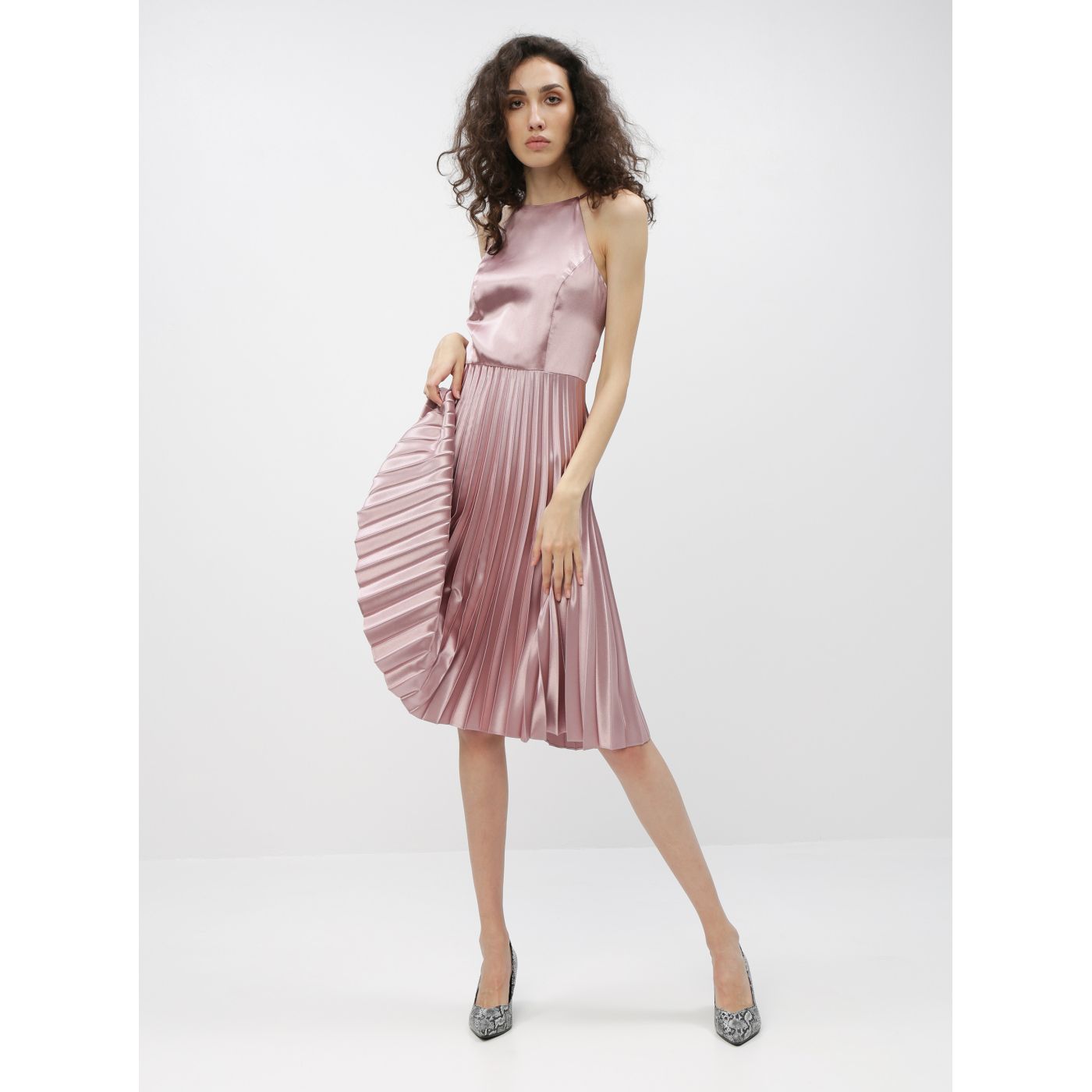 Pink dress with pleated Skirt Dorothy Perkins