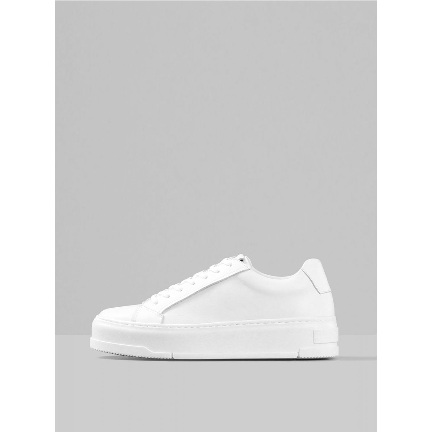 White Women's Leather Sneakers on Vagabond Judy Platform