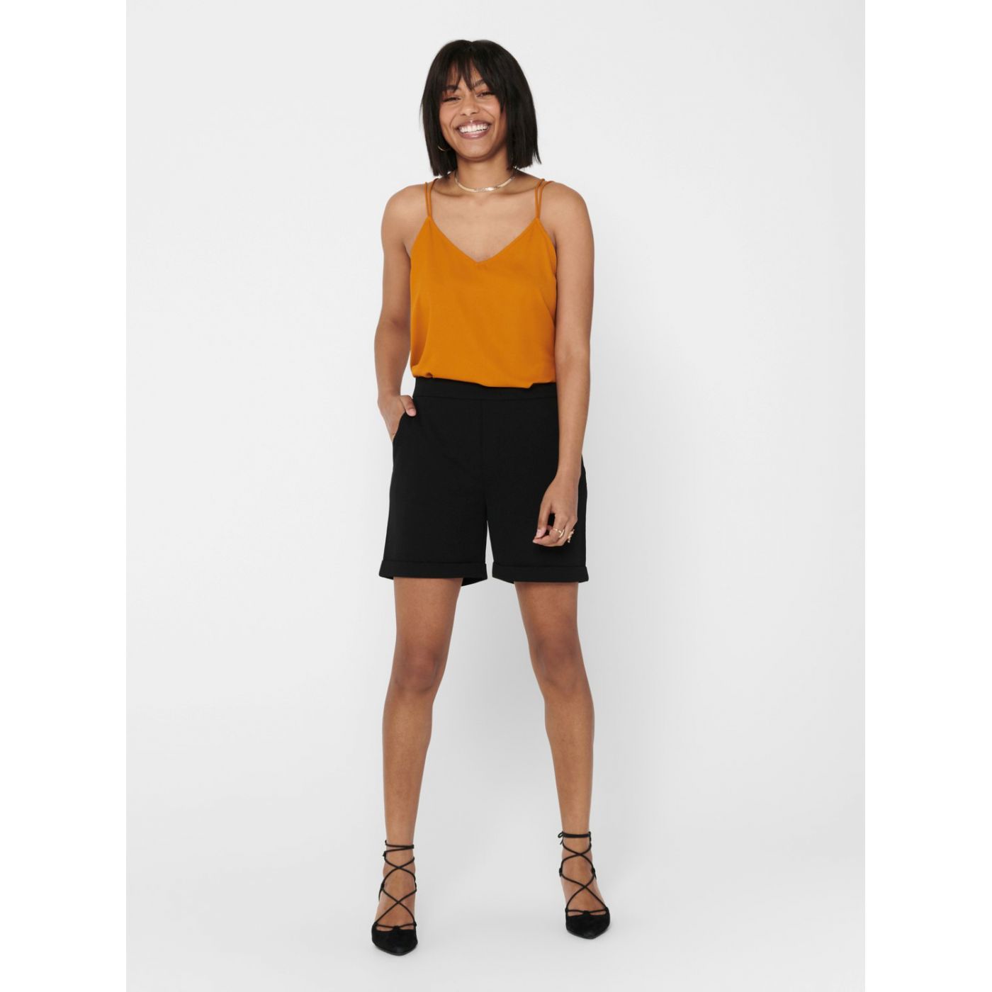 Jacqueline de Yong Catia Black Shorts