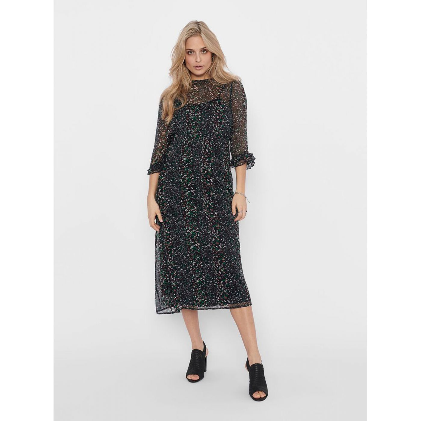 Black patterned mididishes Jacqueline de Yong