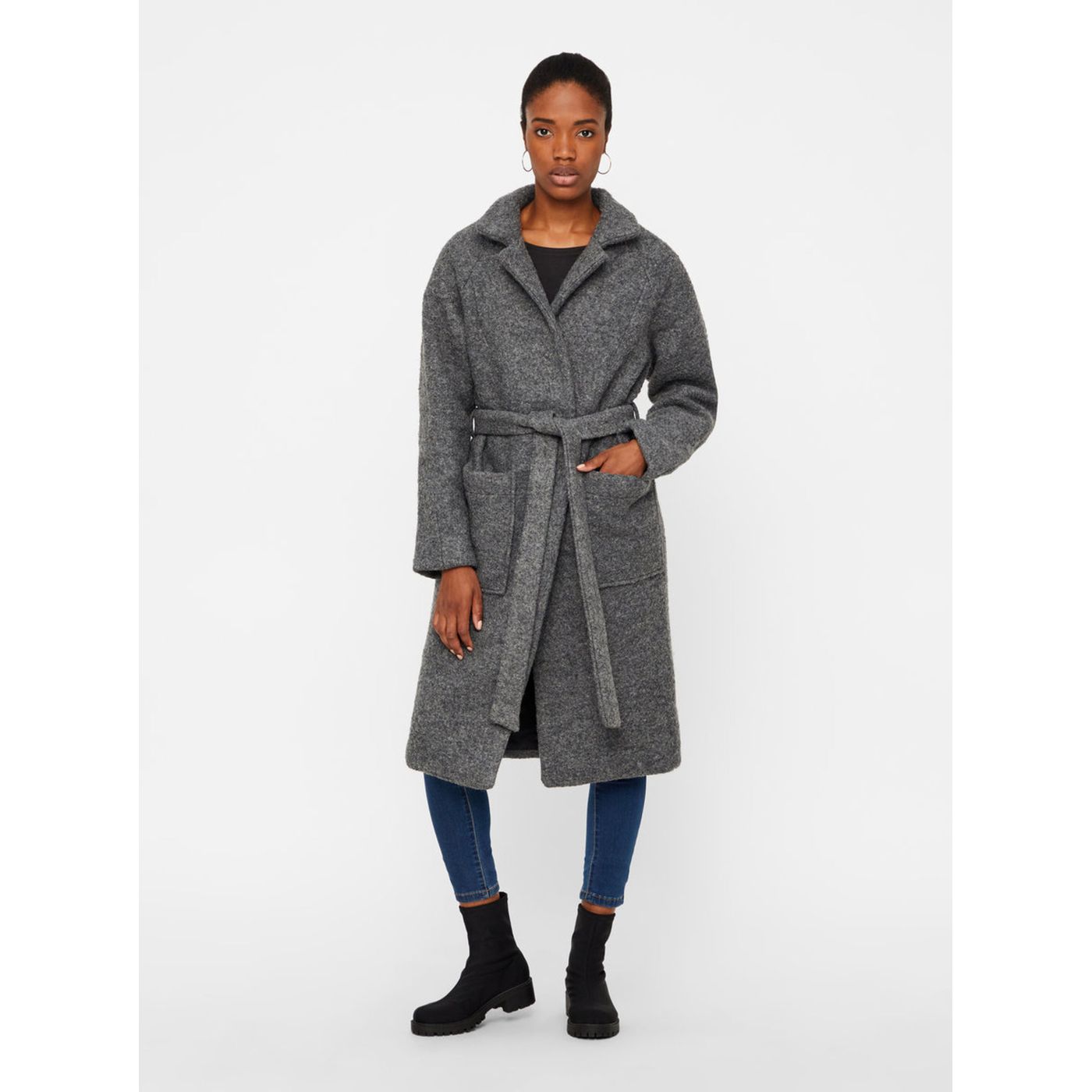 Grey Wool Coat with Pockets and Noisy May Zoe Belt
