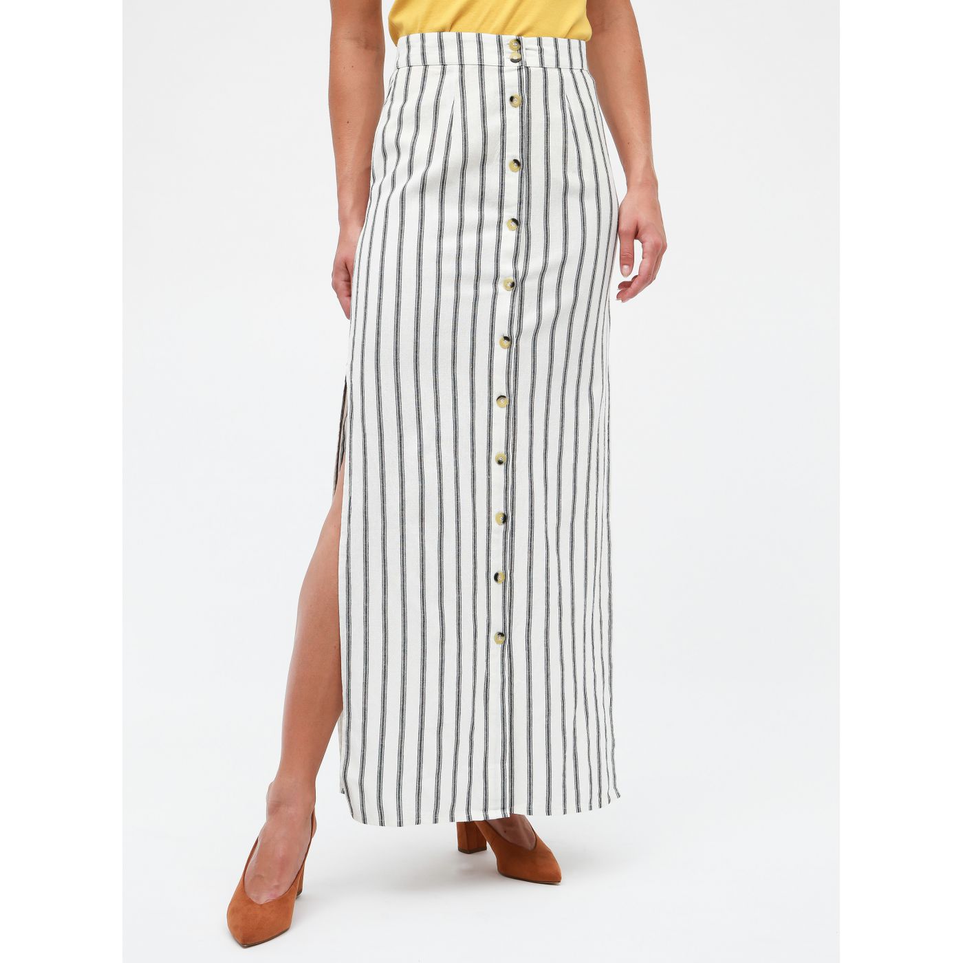 Creamy maxi skirt with admixture of Linen Miss Selfridge