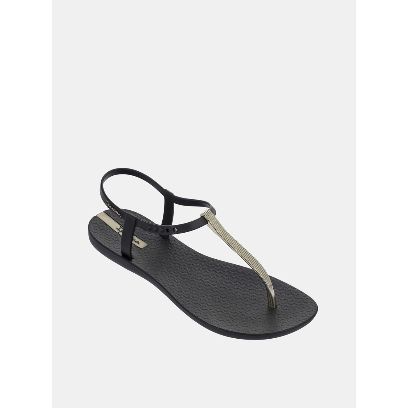 Black sandals with details in gold Ipanema Charm V