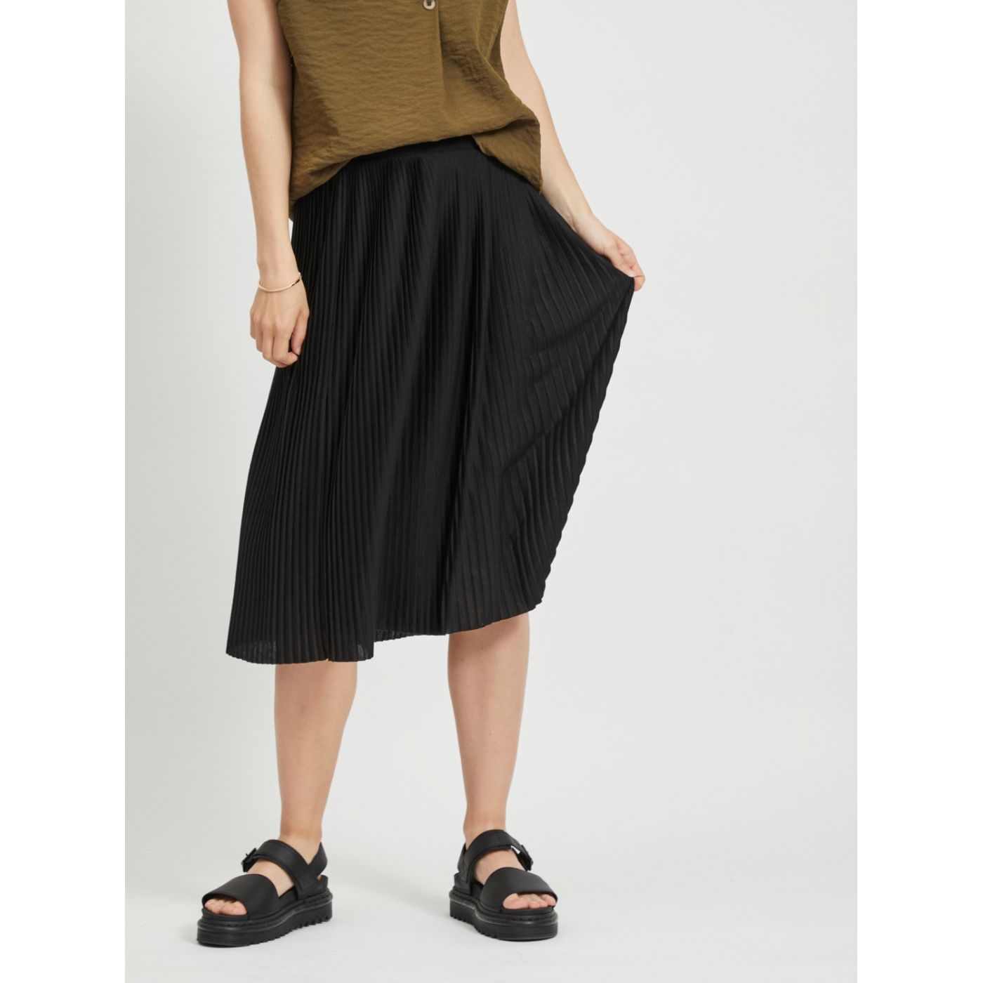 Black pleated skirt VILA