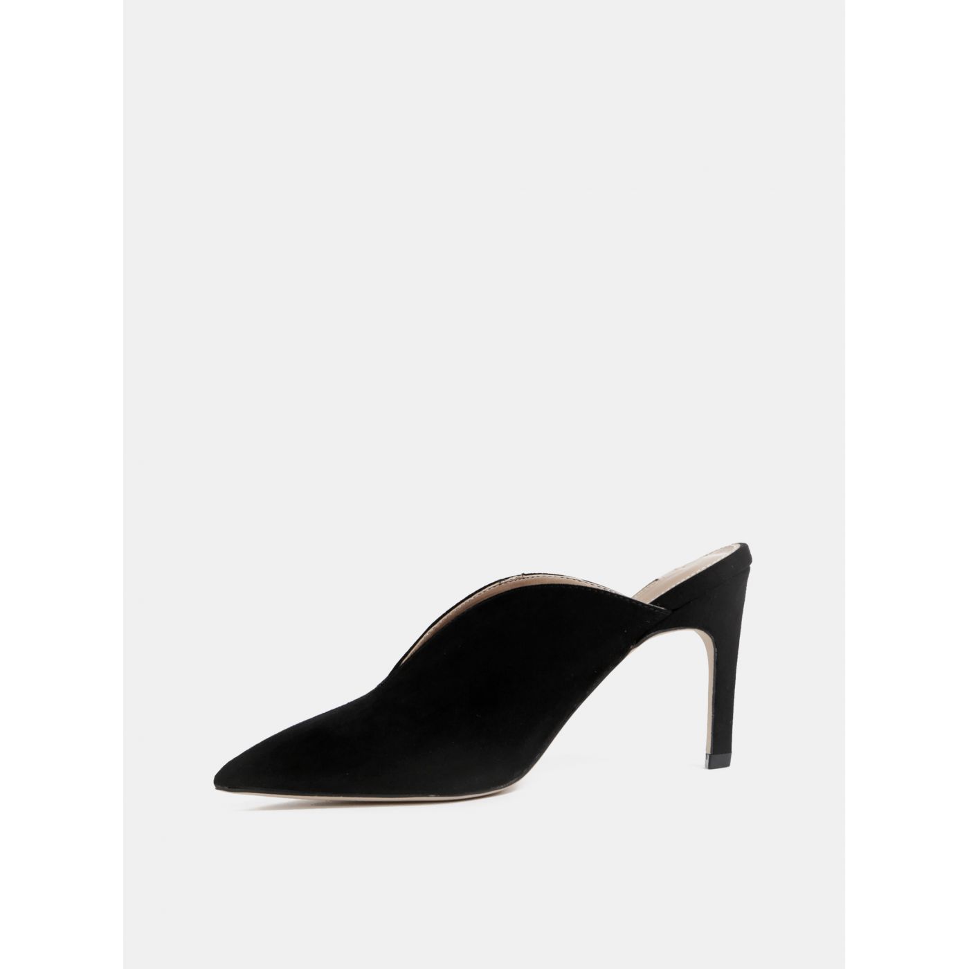 Black pumps in suede finish by Dorothy Perkins