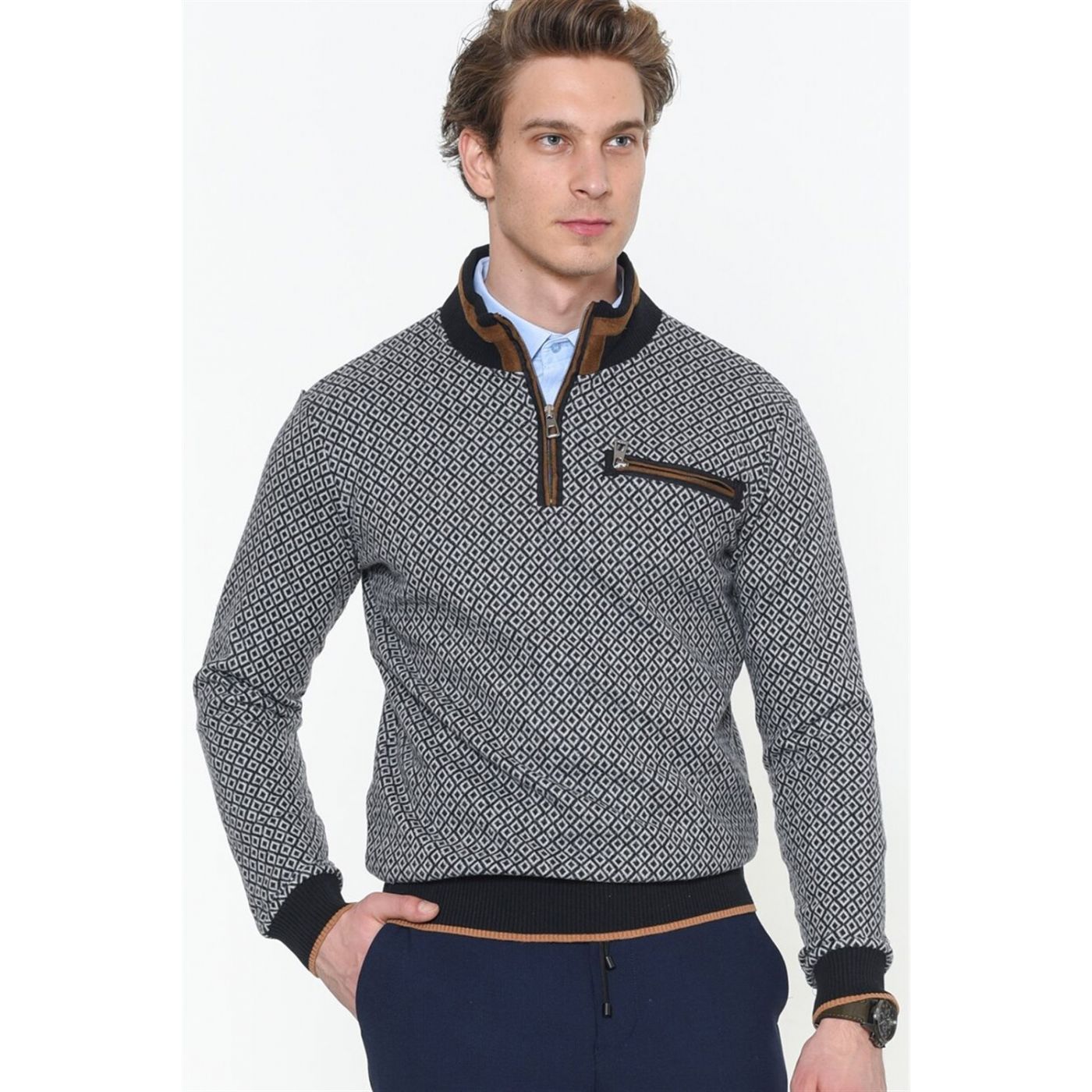1039 DEWBERRY MEN's SWEATSHIRT-BLACK
