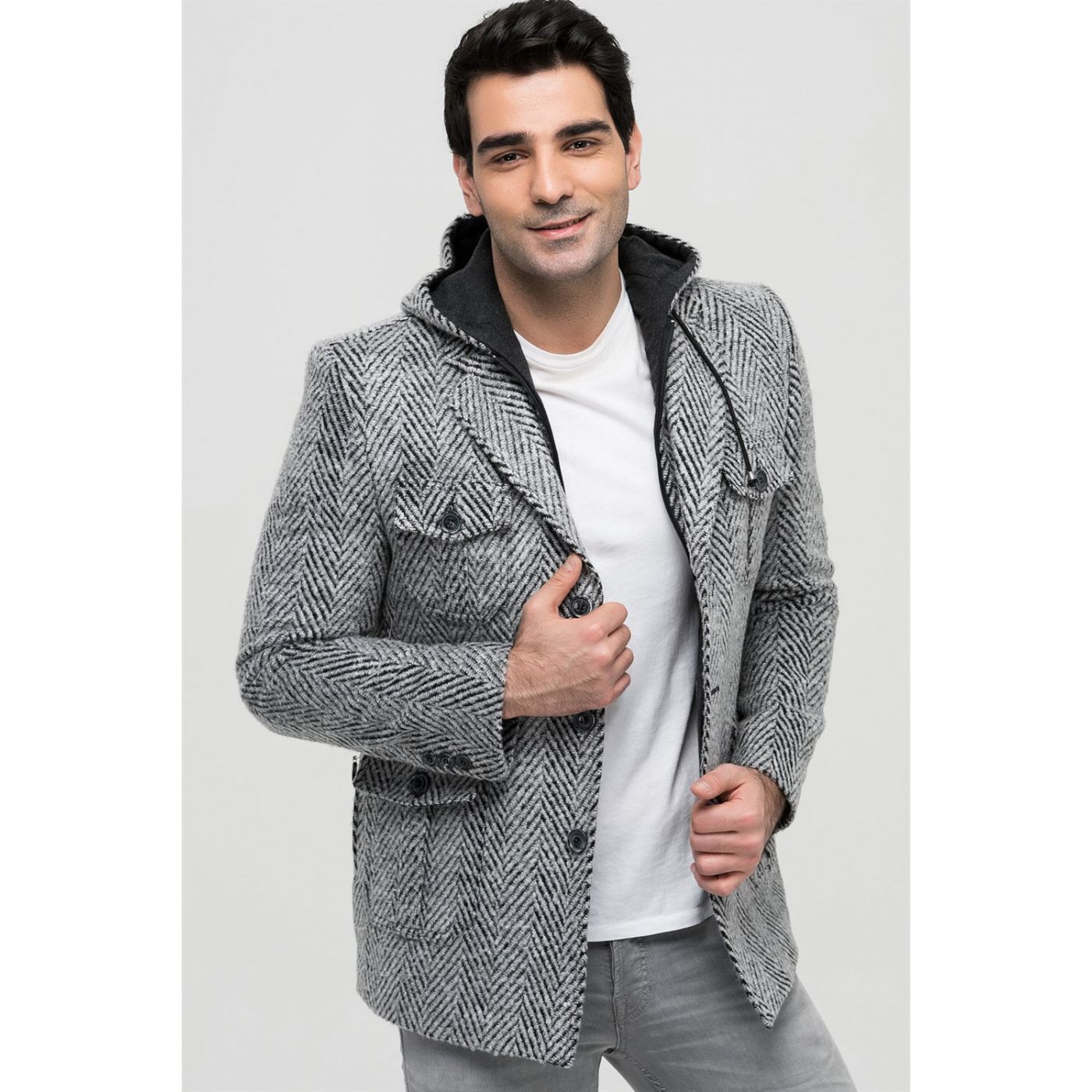 K7536 DEWBERRY MEN's COAT-PATTERNED GREY