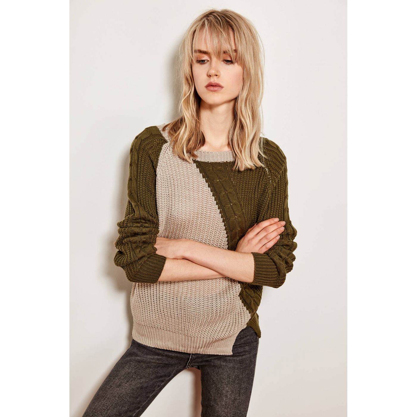 Trendyol Khaki Color Block Sweater