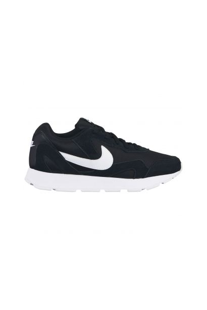 nike delfine trainers