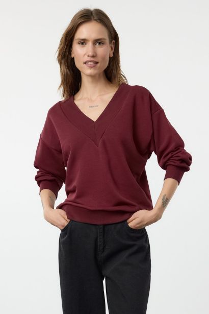 Trendyol Burgundy Oversize/Wide Fit Thick V-neck Knitted Sweatshirt