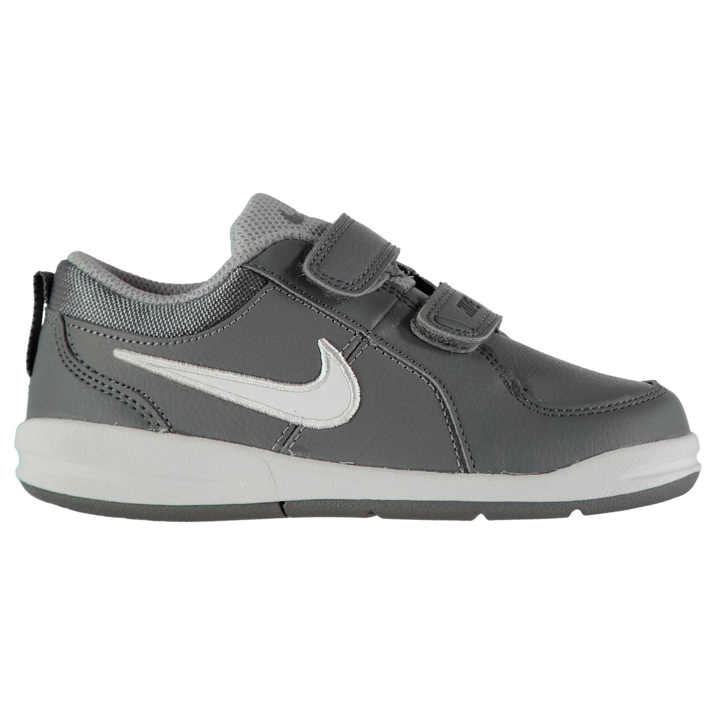 nike pico 4 v junior boys trainers