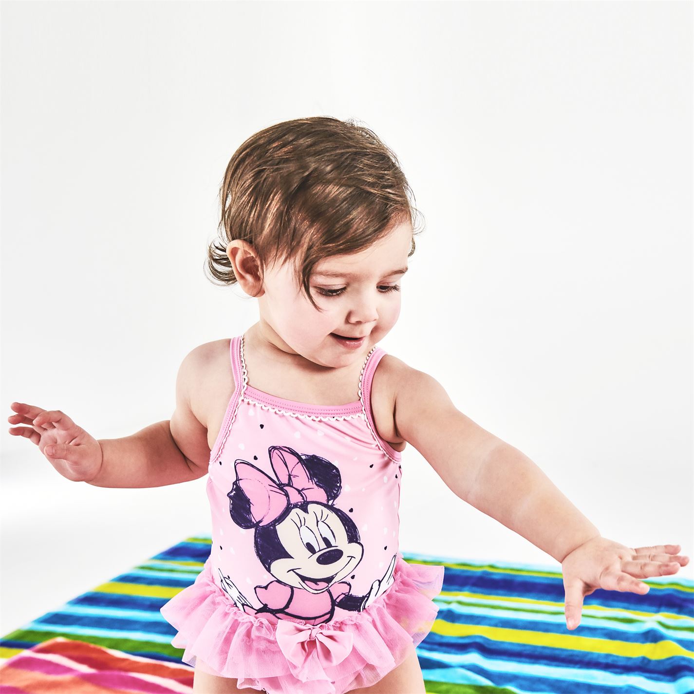 Costum Baie Fete Character Baby