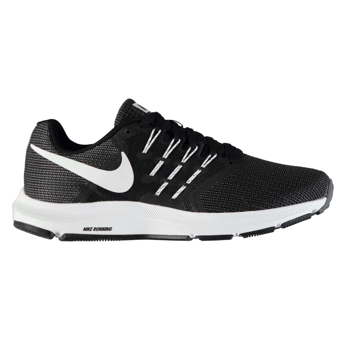 nike run swift trainers