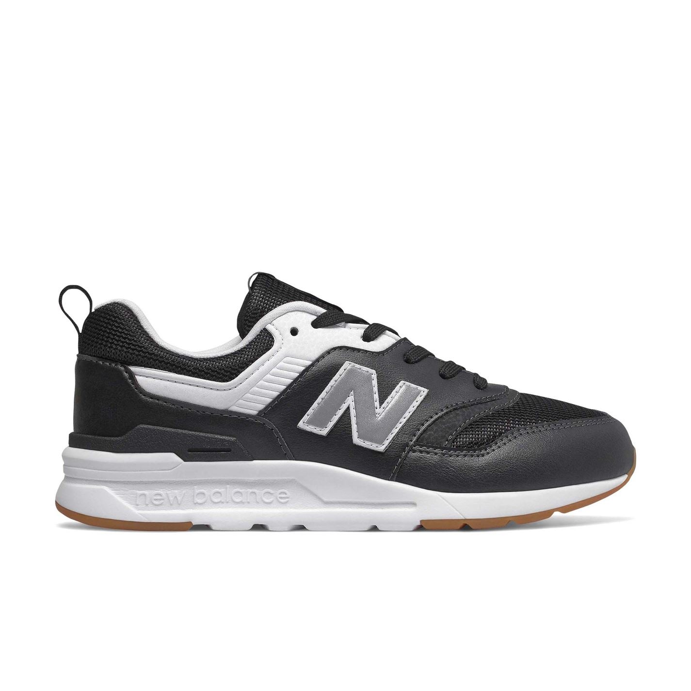 new balance trainers junior sale