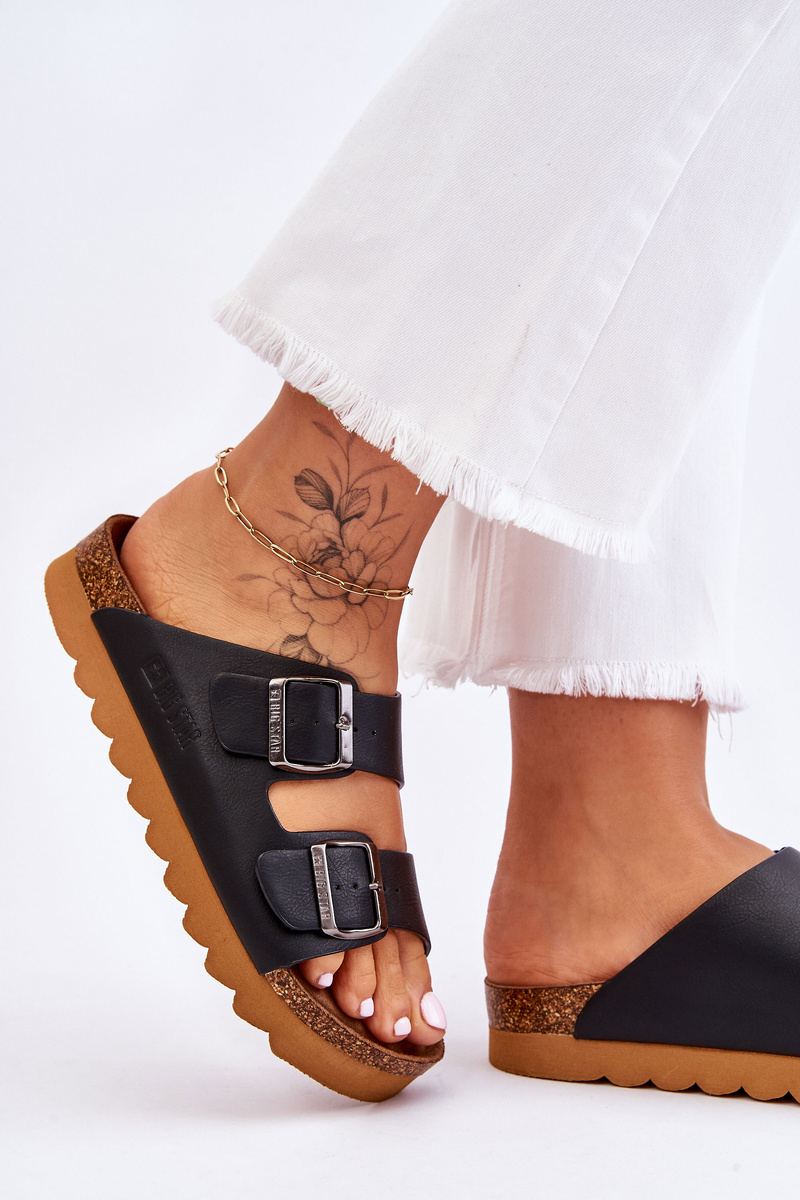 Slapi dama, BIG STAR SHOES