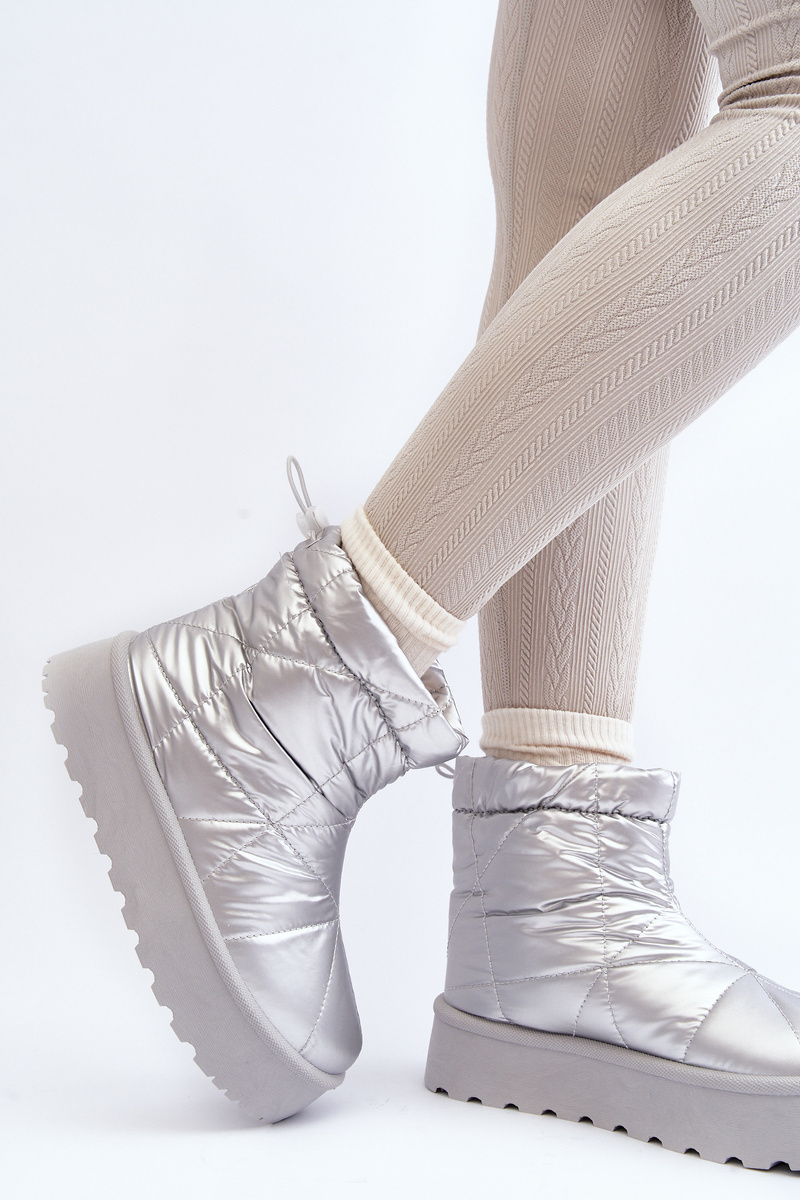 Papuci iarna de dama, Kesi