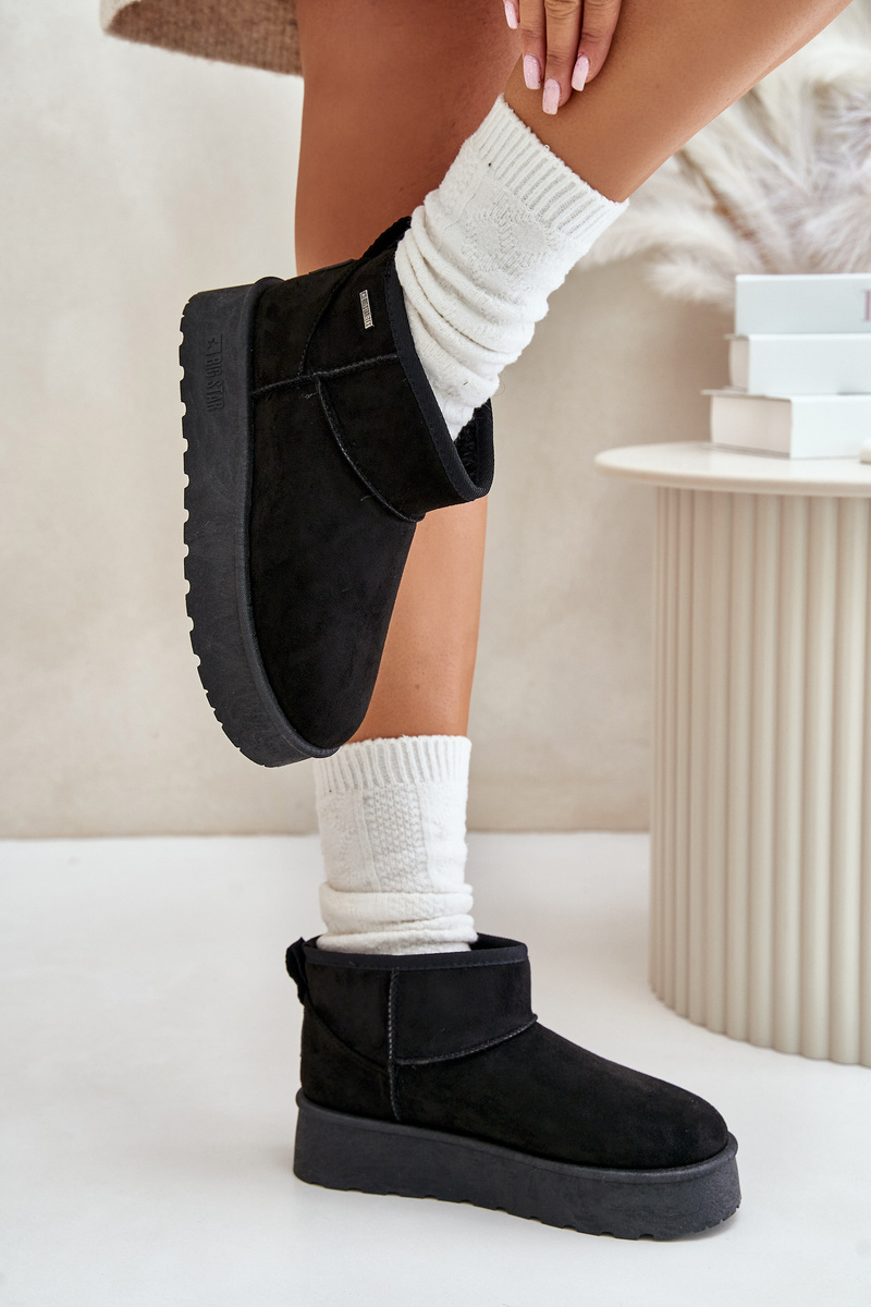 Low Snow Boots on the Big Star Platform Black