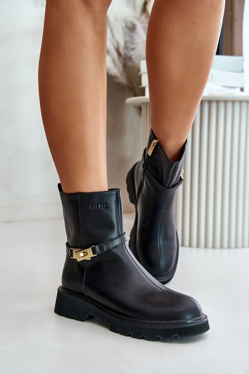 Leather women's ankle boots with strap insulated GOE black
