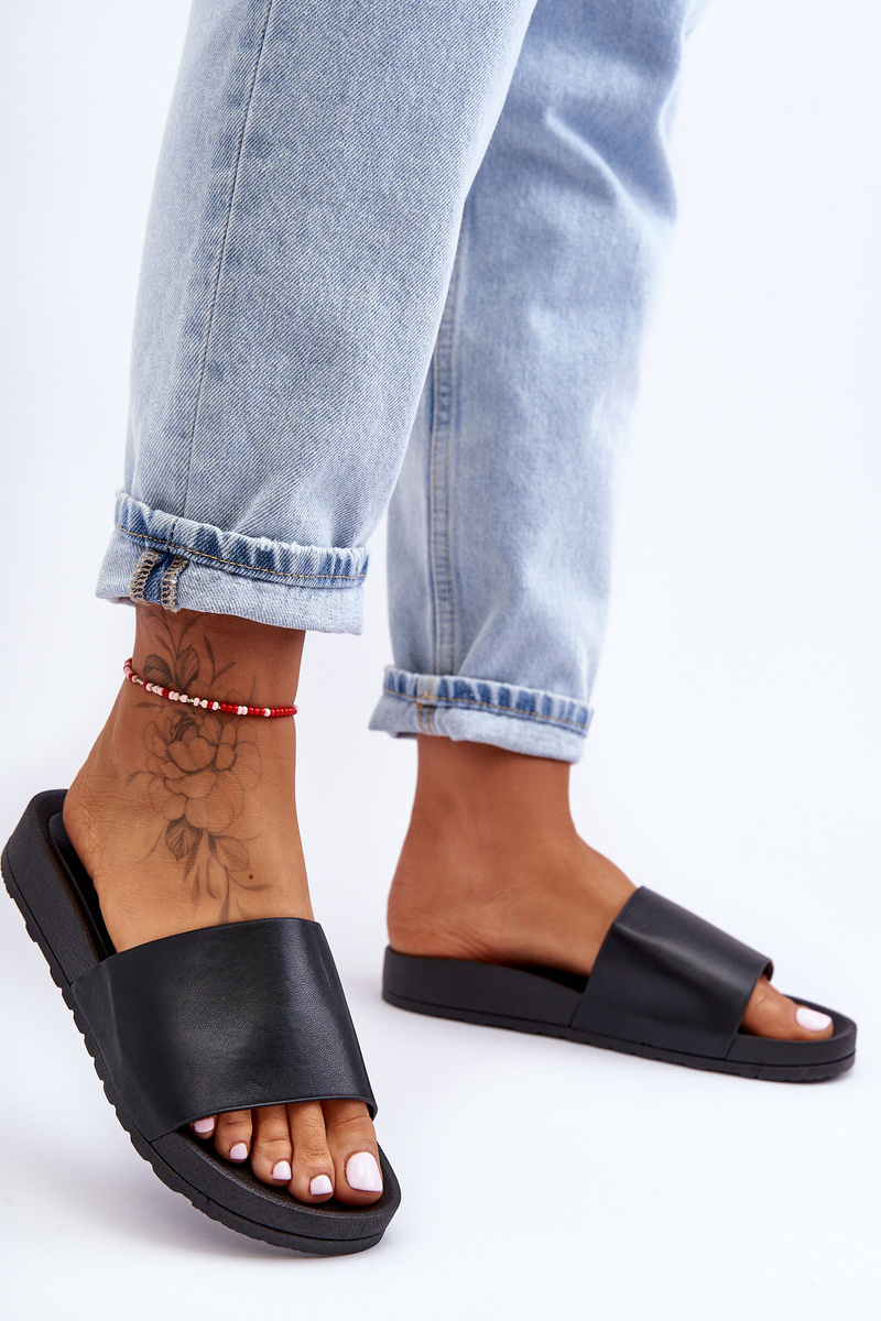 Dámske šľapky Kesi