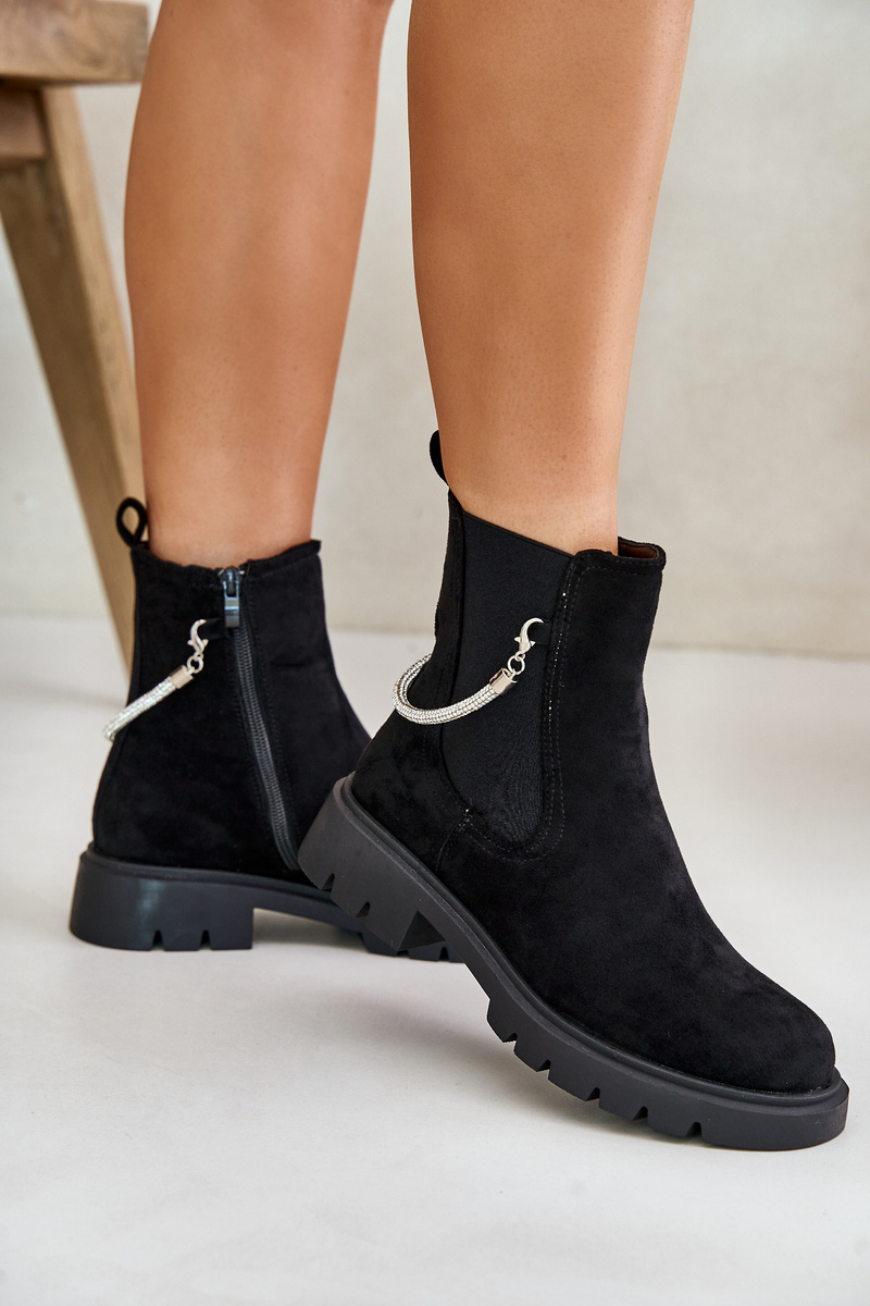 Insulated ankle boots with zipper with decorative strap black Labenne