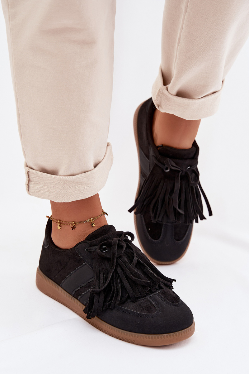 Дамски маратонки с черни пискюли Dorivelle