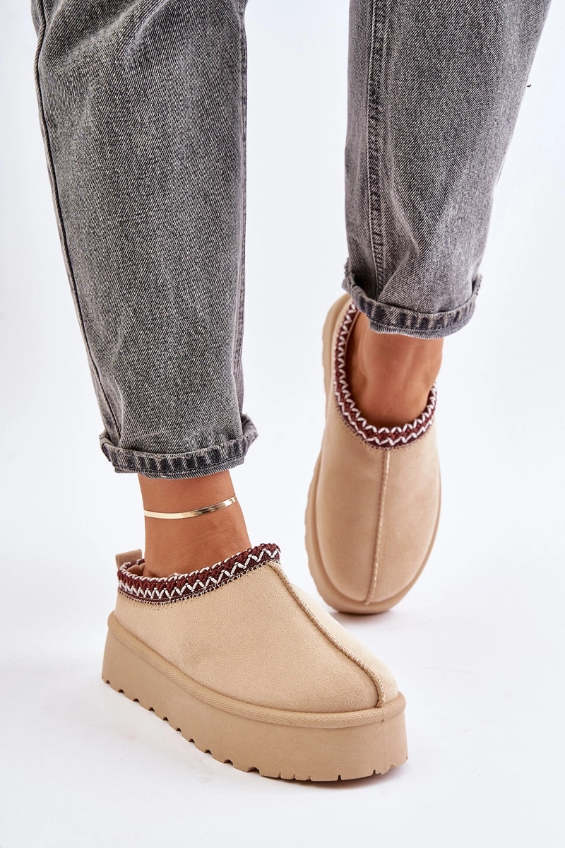 Low women&#039;s snow boots with platform embroidery light beige Narirya