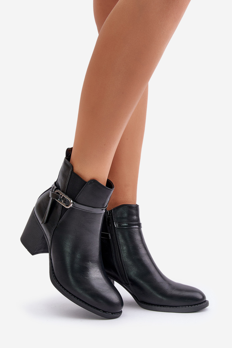 Women's ankle boots with heel with strap insulated black Zinithia