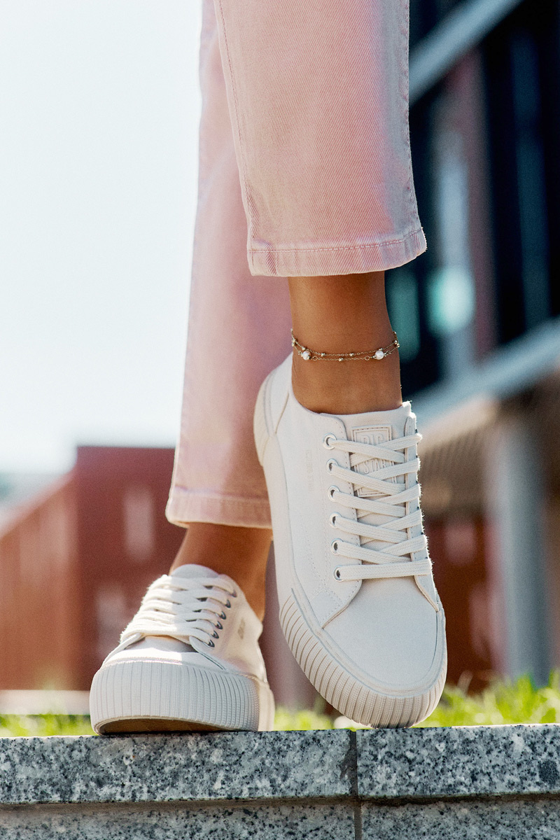 BIG STAR SHOES