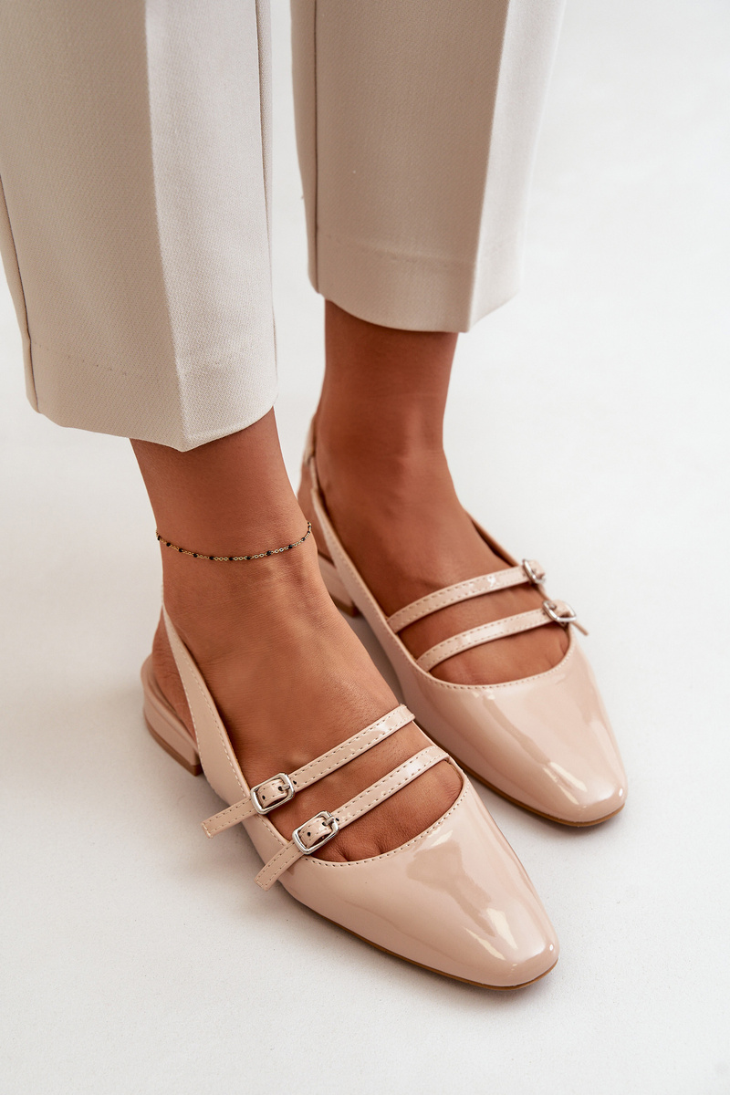 FD1 Lacquered Ballet Flats With Straps On Low Heel Beige Bialettia