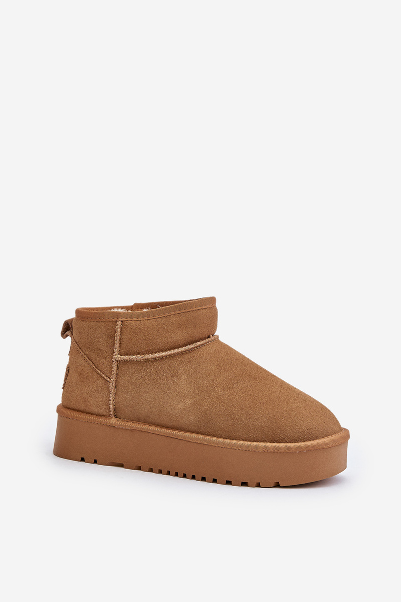 Leather suede snow boots on the Camel Nereviana platform