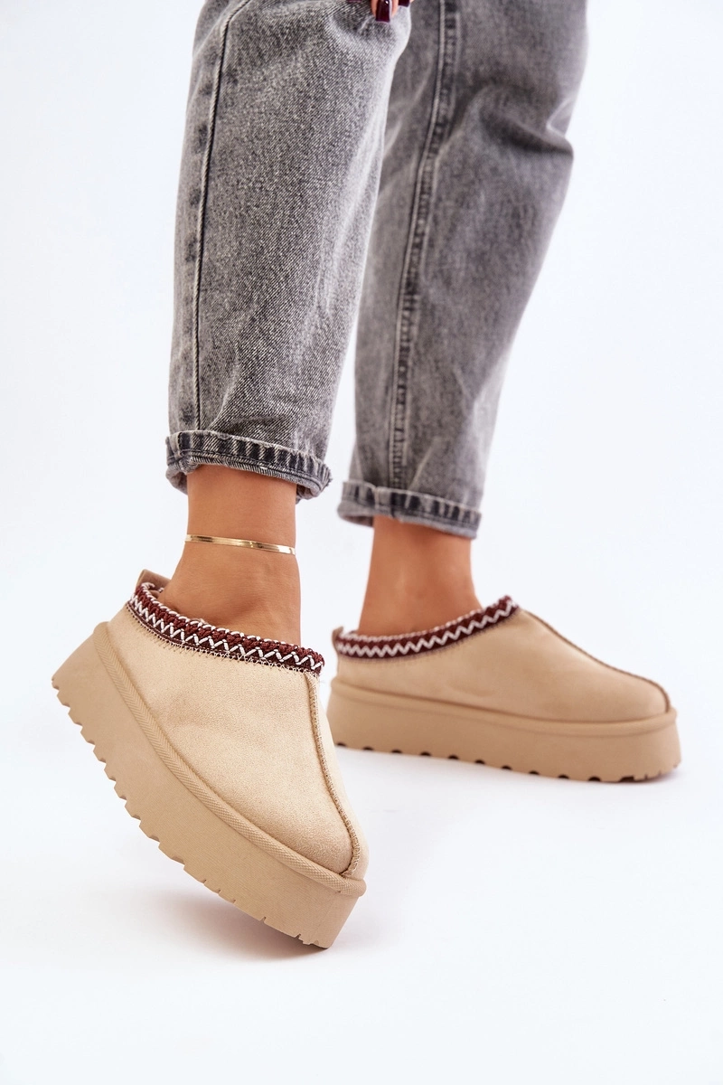 Low women&#039;s snow boots with platform embroidery light beige Narirya