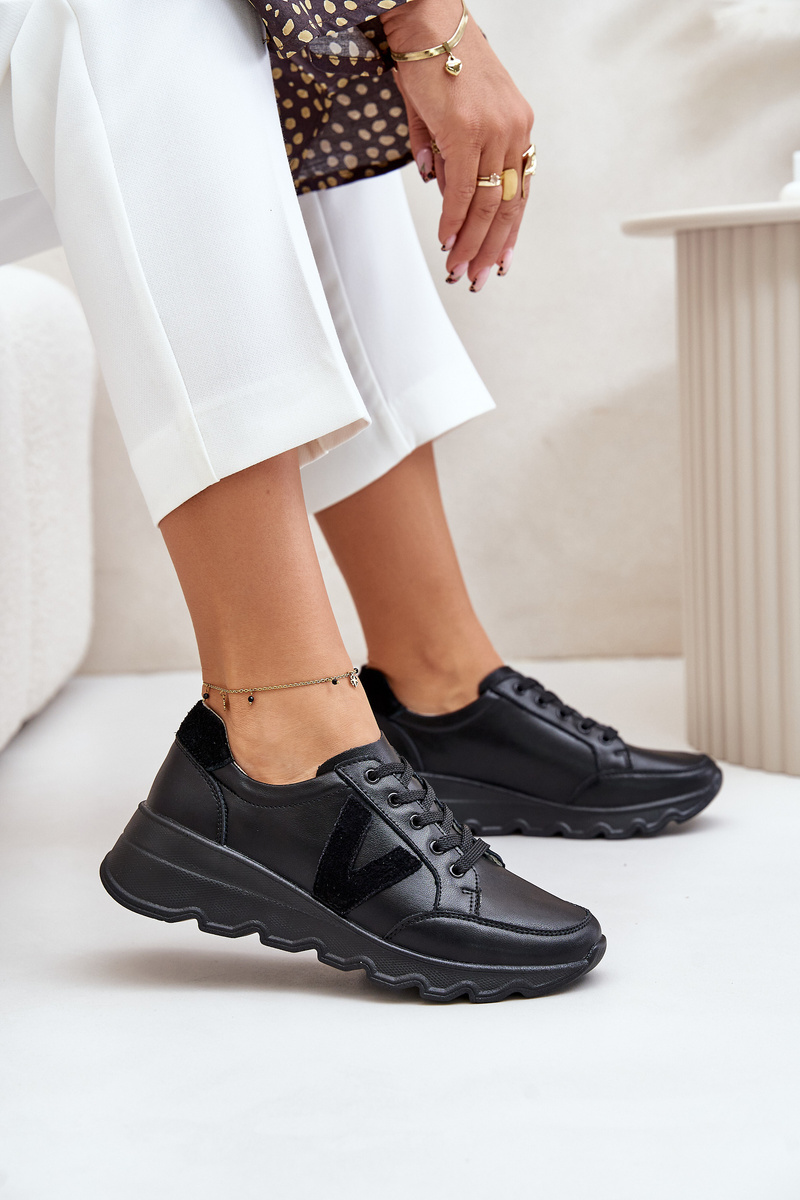 Leather women's sports shoes Vinceza black