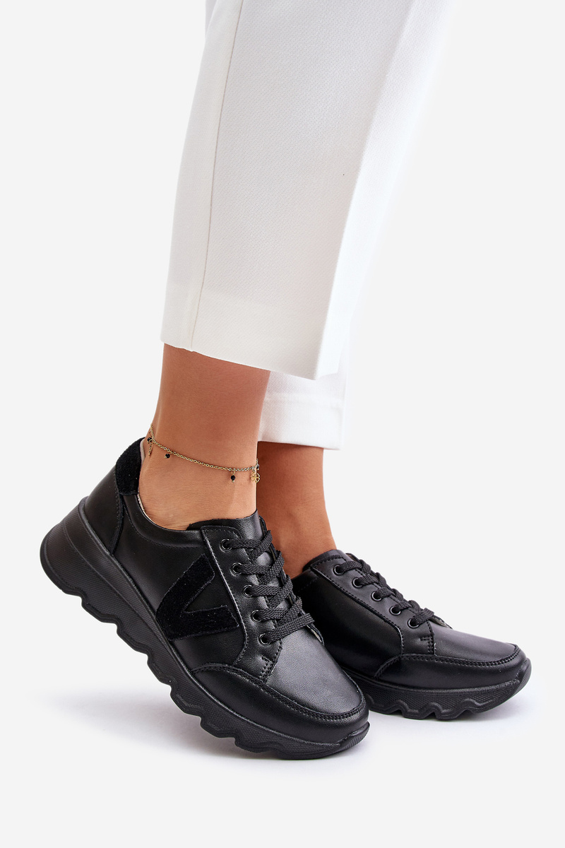 Leather women's sports shoes Vinceza black